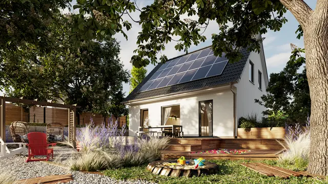 Das Einfamilienhaus Flair 110 mit Blick in den Garten in PV-Anlage auf dem Dach